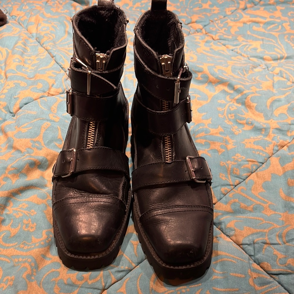 MOLT BOOTS.  GEMI COLLECTION VINTAGE